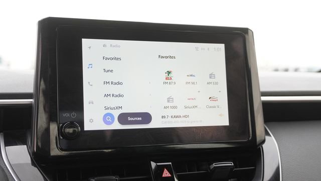 Used 2024 Toyota Corolla SE w/ SE Premium Package image 20