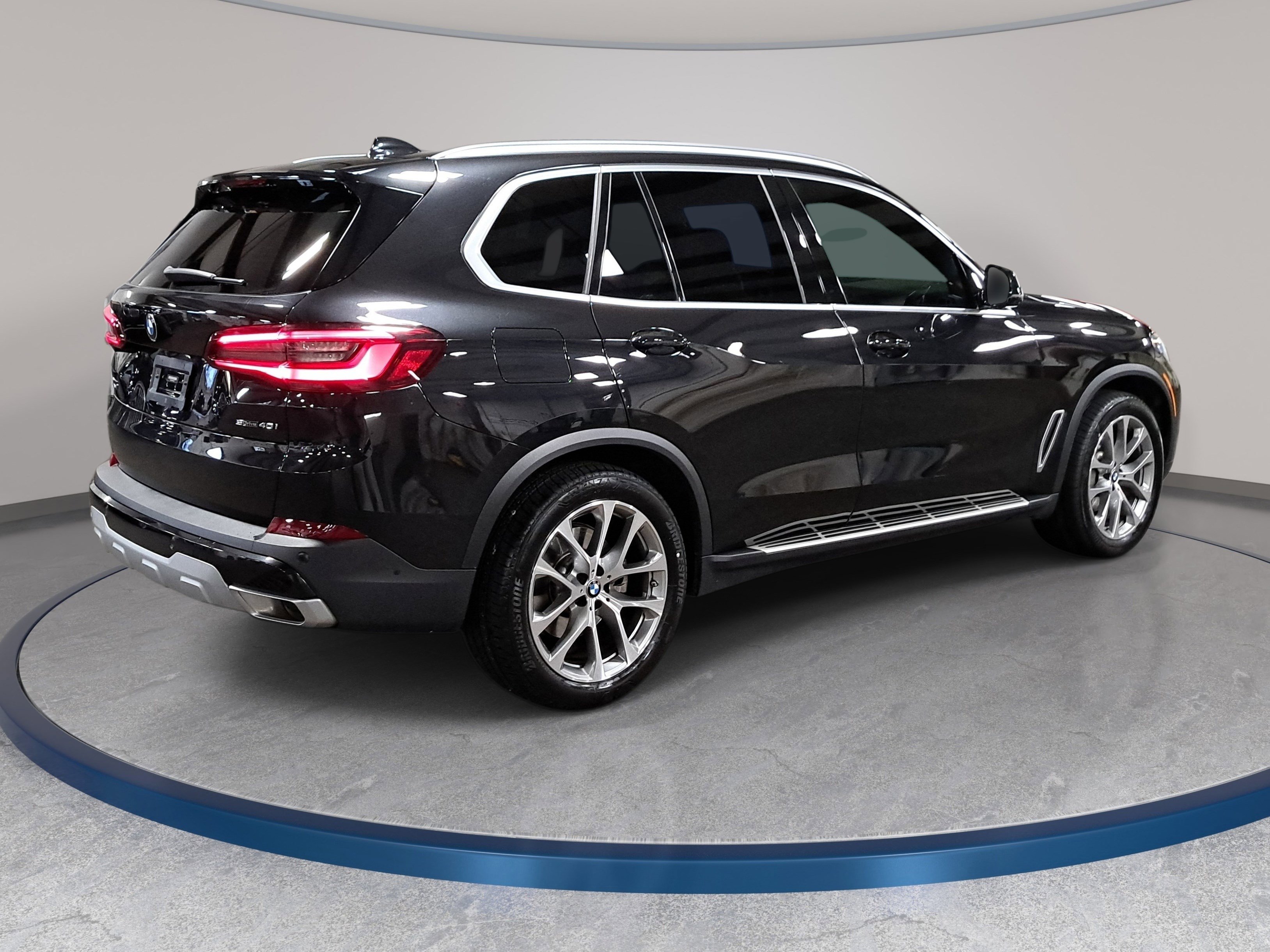 Certified 2023 BMW X5 sDrive40i w/ Premium Package image 6