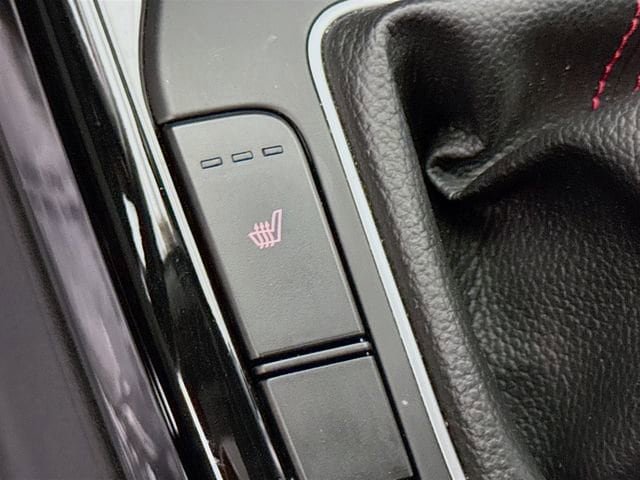Used 2023 Kia Forte GT image 21