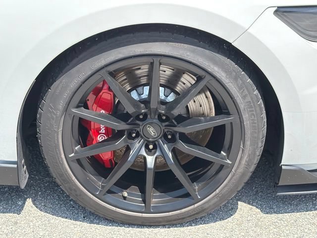 Used 2018 Ford Mustang Shelby GT350 w/ Electronics Package RWD image 10