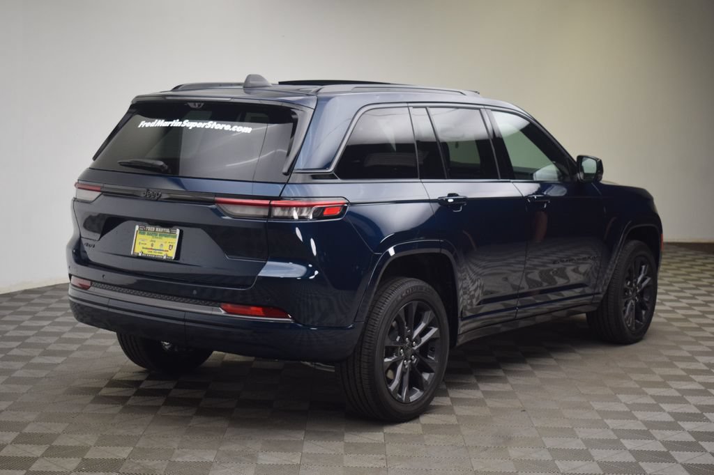 New 2026 Jeep Grand Cherokee Limited AWD/4WD image 5