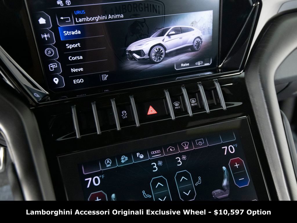 Used 2024 Lamborghini Urus S AWD/4WD image 24
