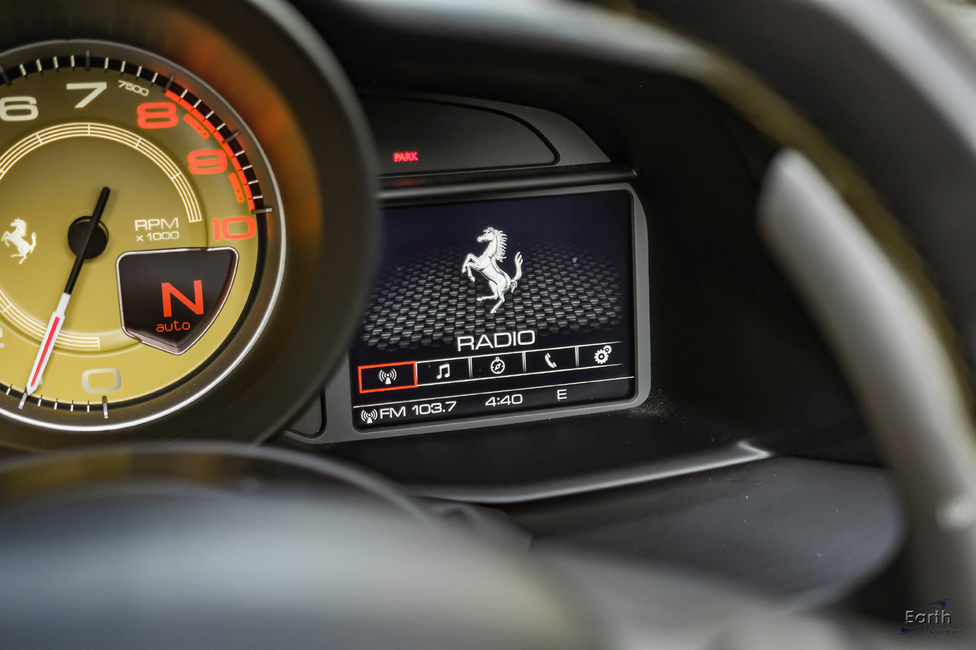 Used 2018 Ferrari 488 Spider RWD image 98