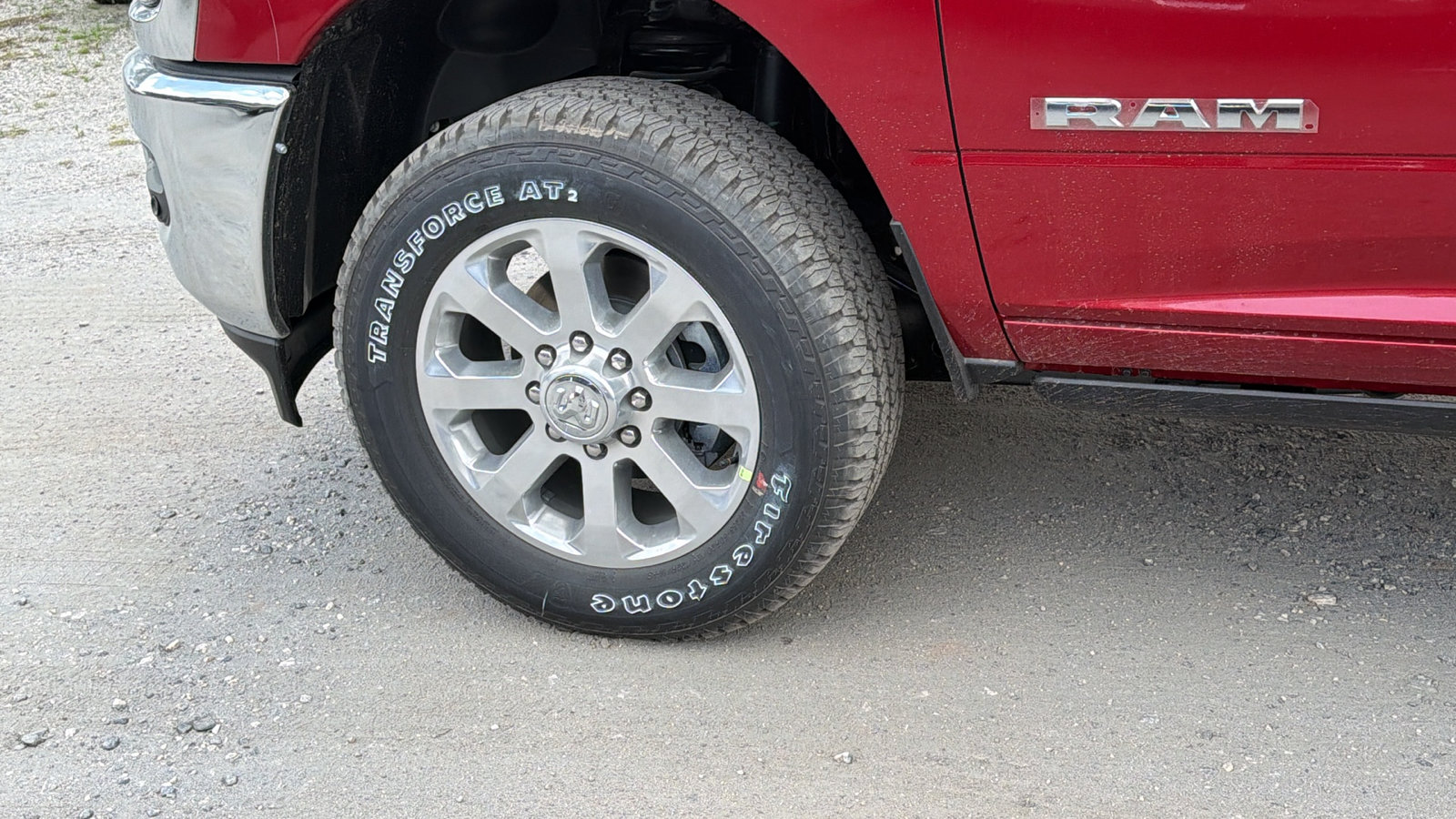 New 2026 RAM 2500 Laramie AWD/4WD image 12