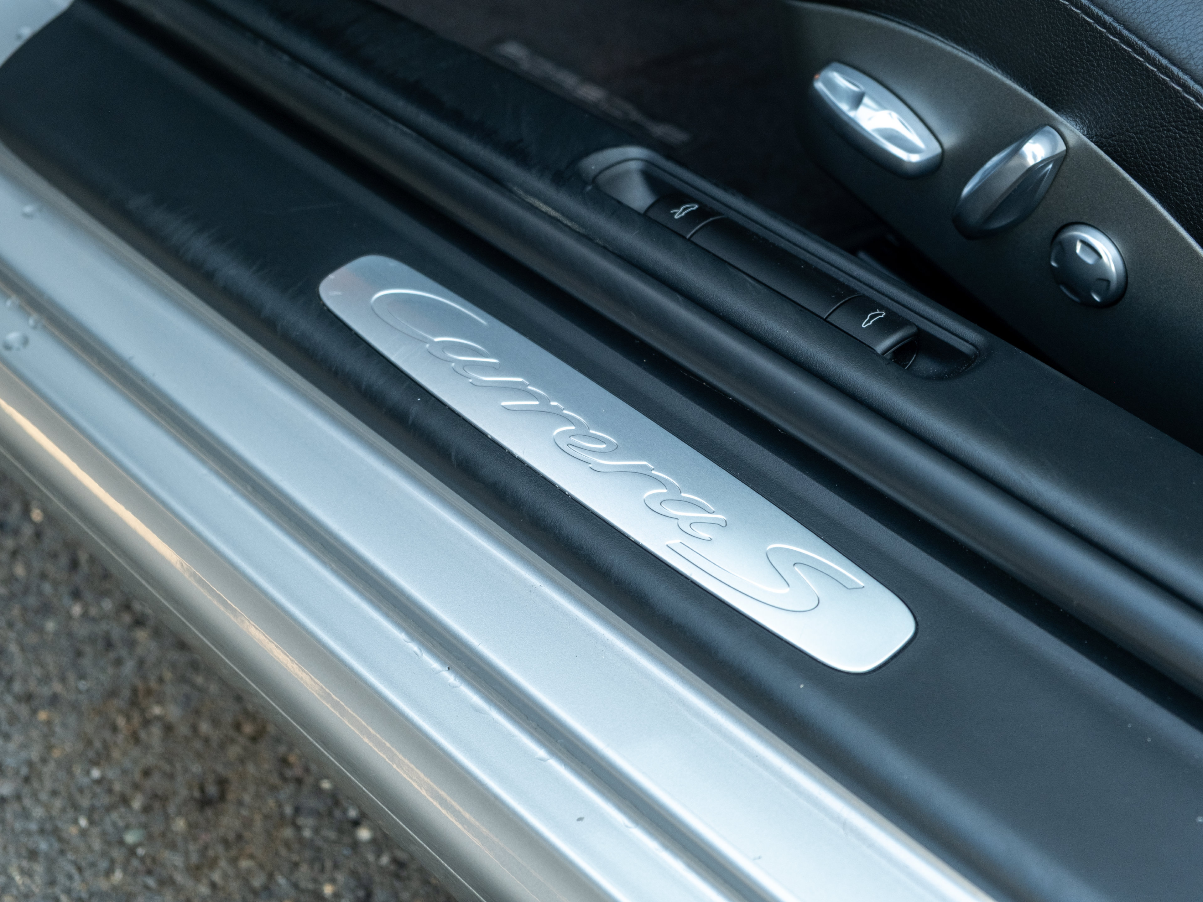 Used 2009 Porsche 911 Carrera S RWD image 34