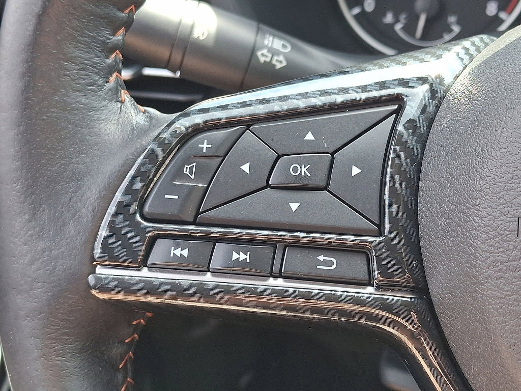 Used 2021 Nissan Sentra SR FWD image 17