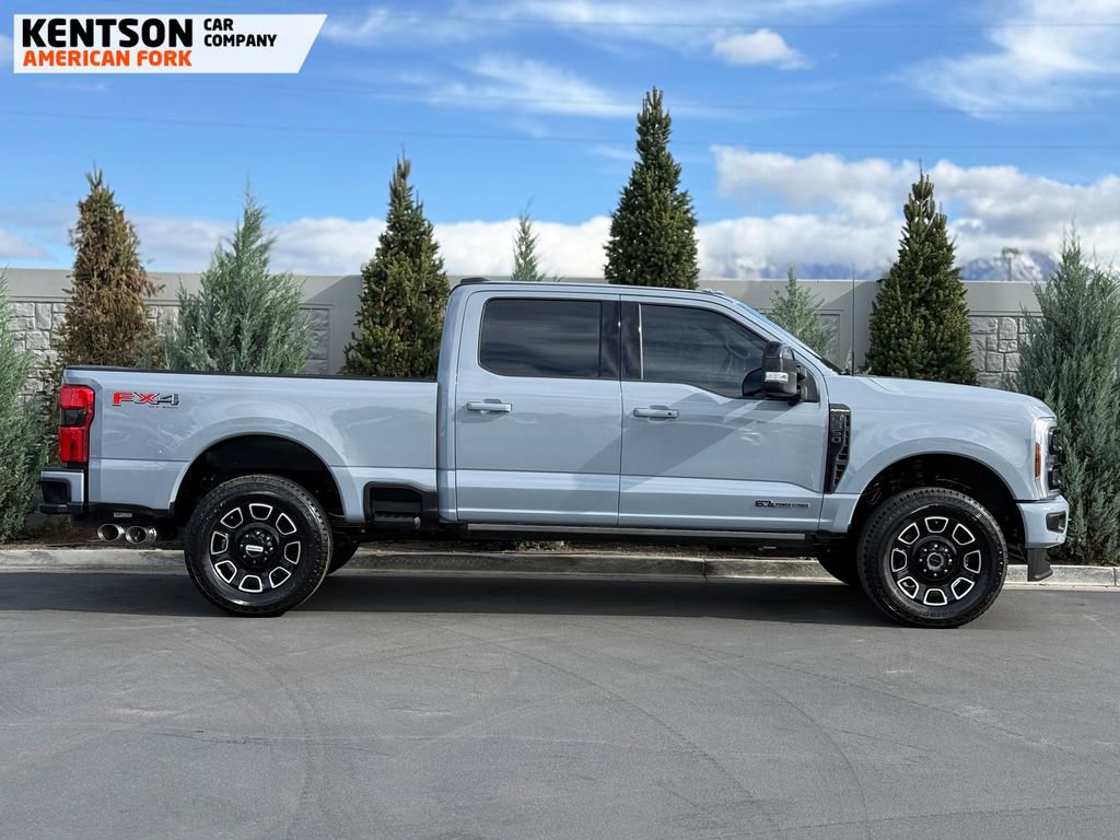 Used 2026 Ford F350 Platinum w/ FX4 Off-Road Package image 11