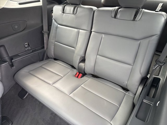 New 2025 Ford Explorer Active image 17