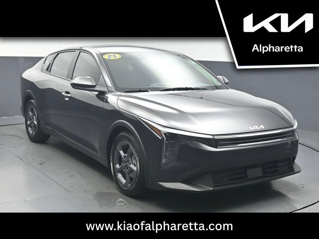 Used 2025 Kia K4 FWD image 1