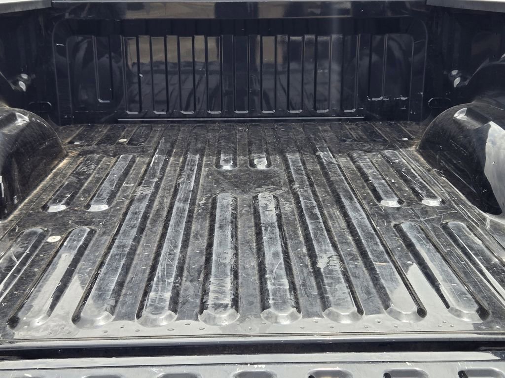 Used 2021 RAM 1500 Big Horn RWD image 32