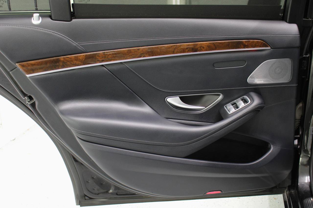 Used 2015 Mercedes-Benz S 550 Sedan image 43