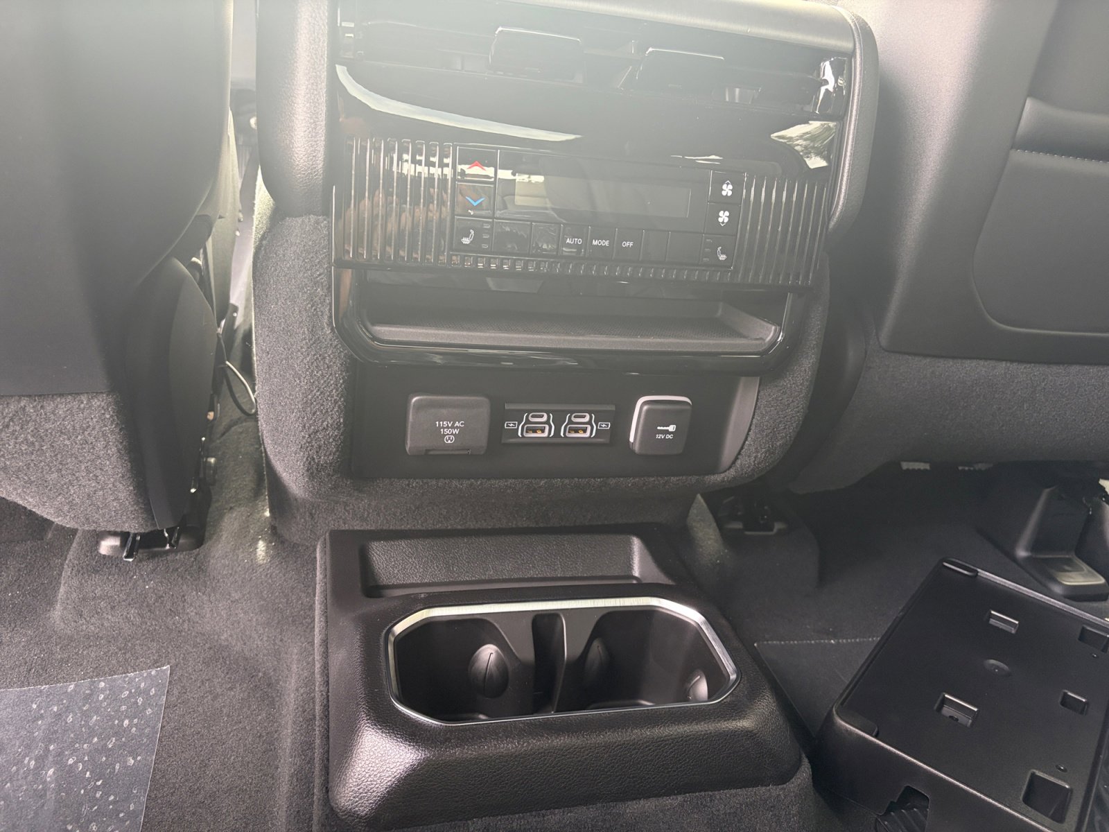 New 2026 Jeep Grand Wagoneer Limited AWD/4WD image 31