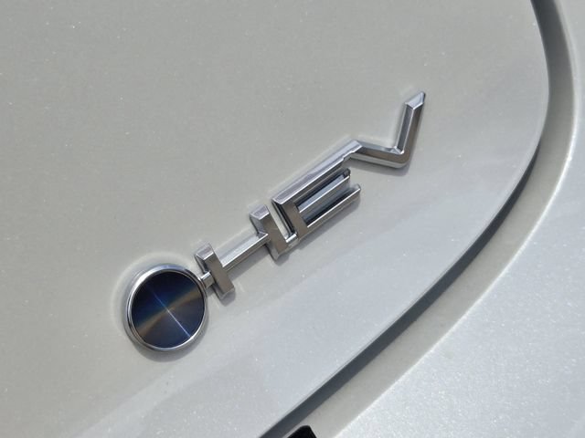 New 2027 Toyota Prius XLE FWD image 8