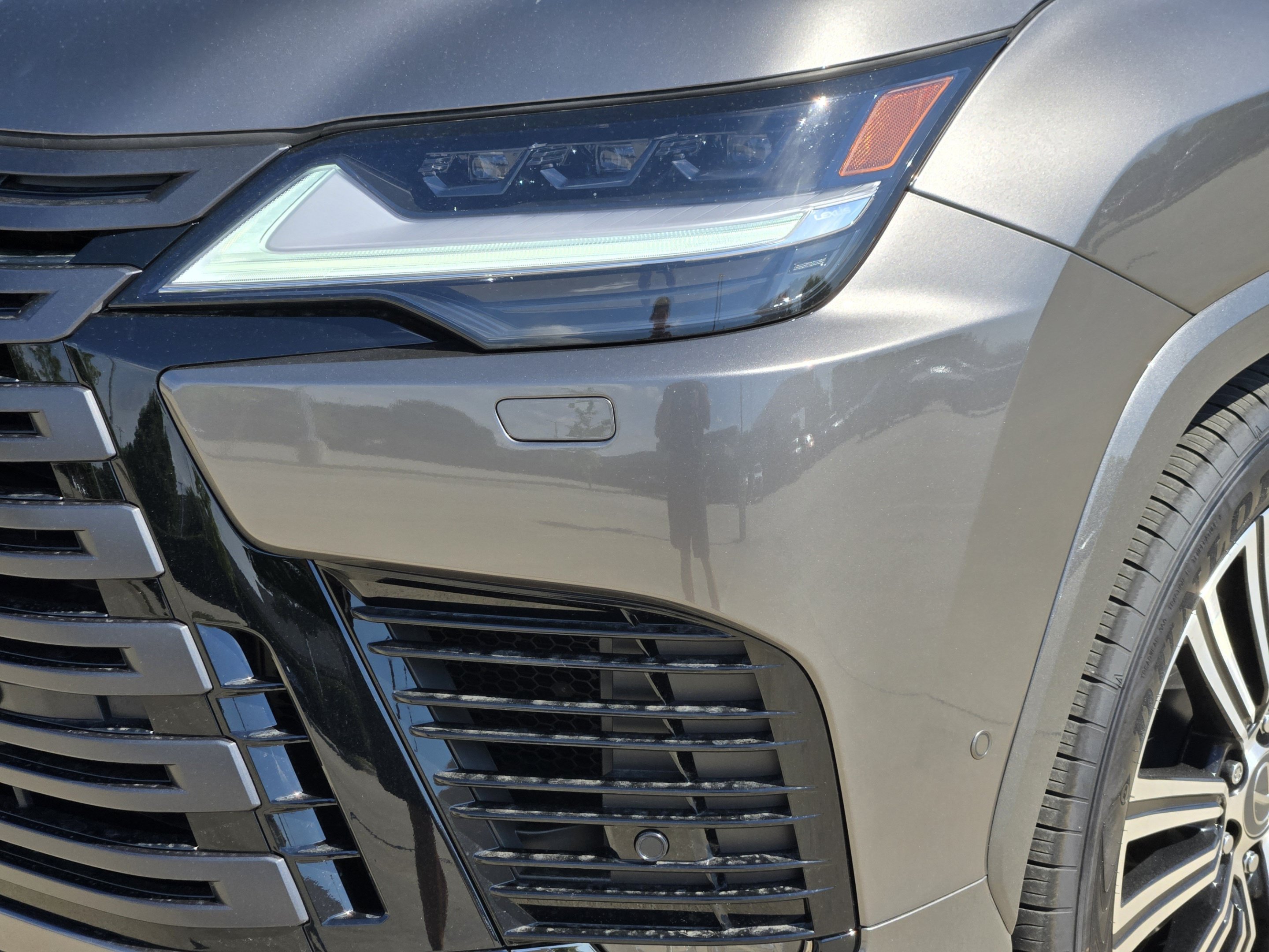 New 2026 Lexus LX 700h Luxury w/ Appearance Package AWD/4WD image 6