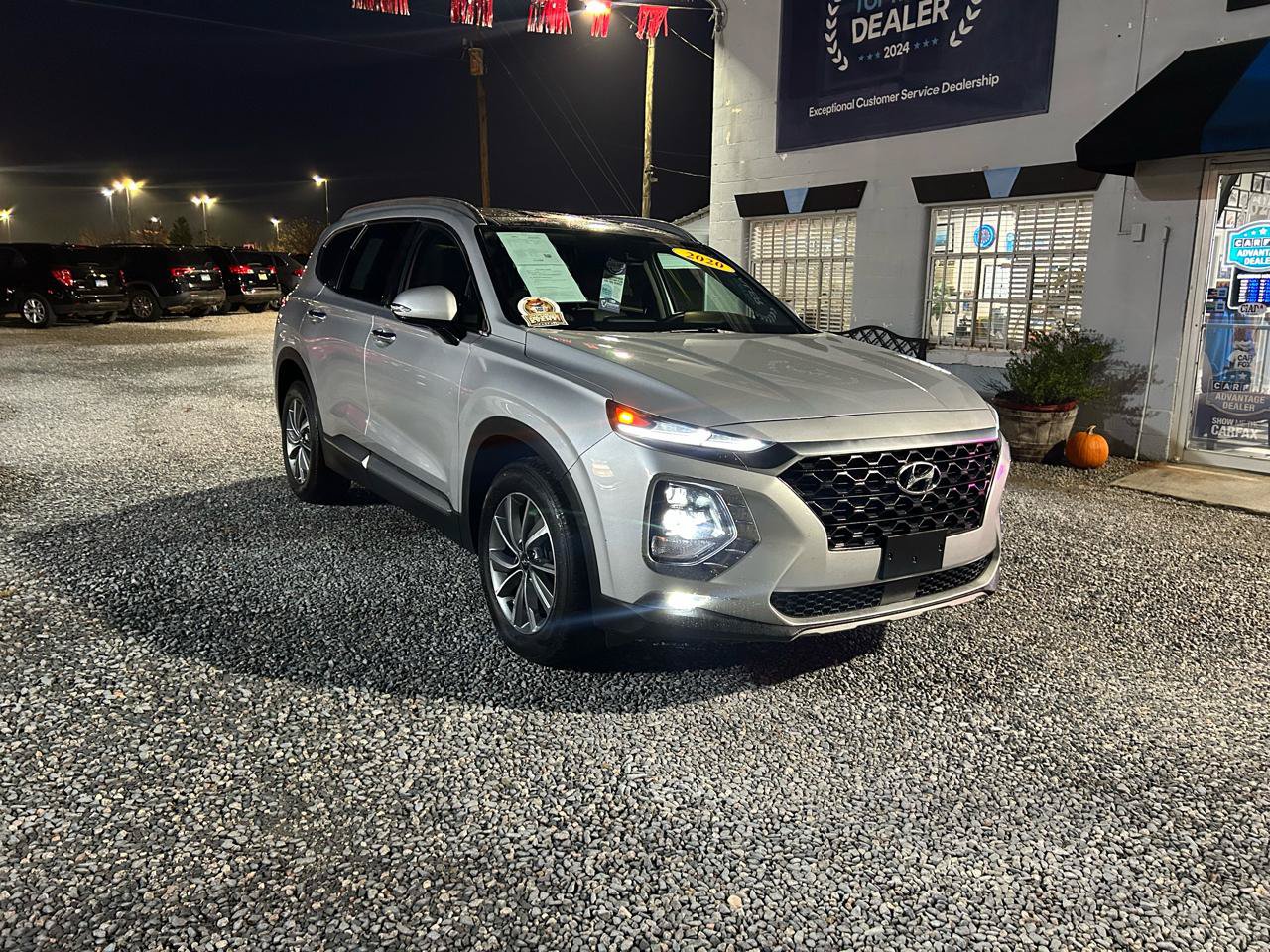 Used 2020 Hyundai Santa Fe SEL w/ Convenience + Premium Package AWD/4WD image 5