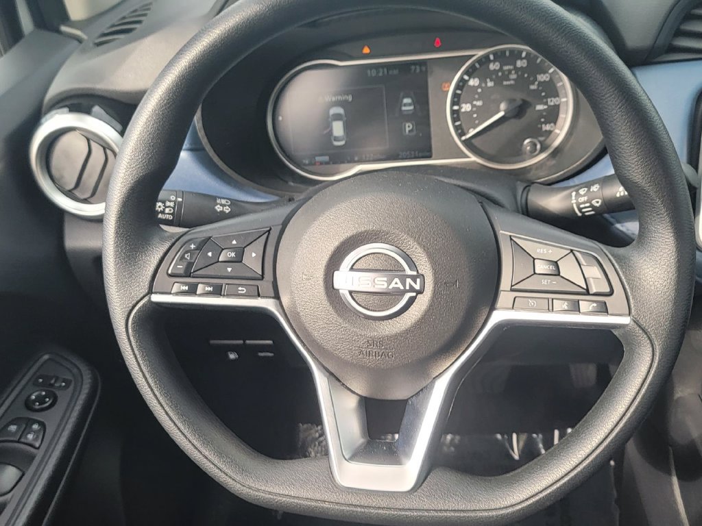 Used 2025 Nissan Versa SV FWD image 20