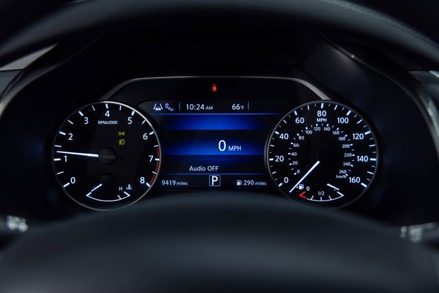 Used 2024 Nissan Murano SV AWD/4WD image 2