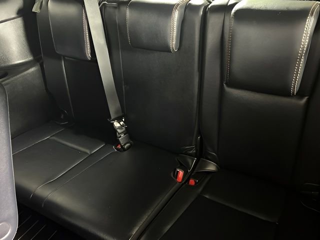 Used 2018 Toyota Highlander Limited image 32