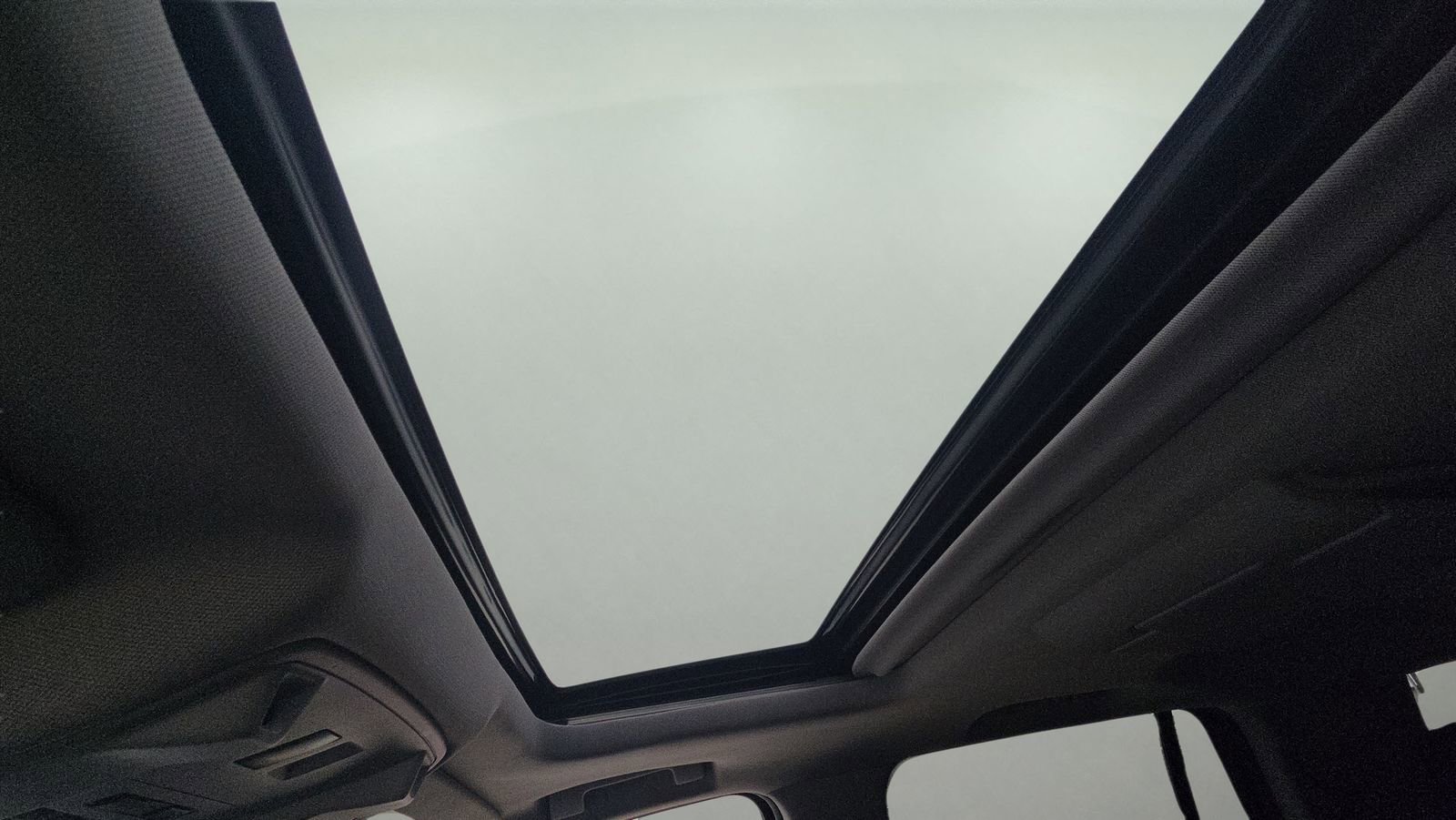 Used 2019 GMC Yukon Denali w/ Denali Ultimate Package image 33