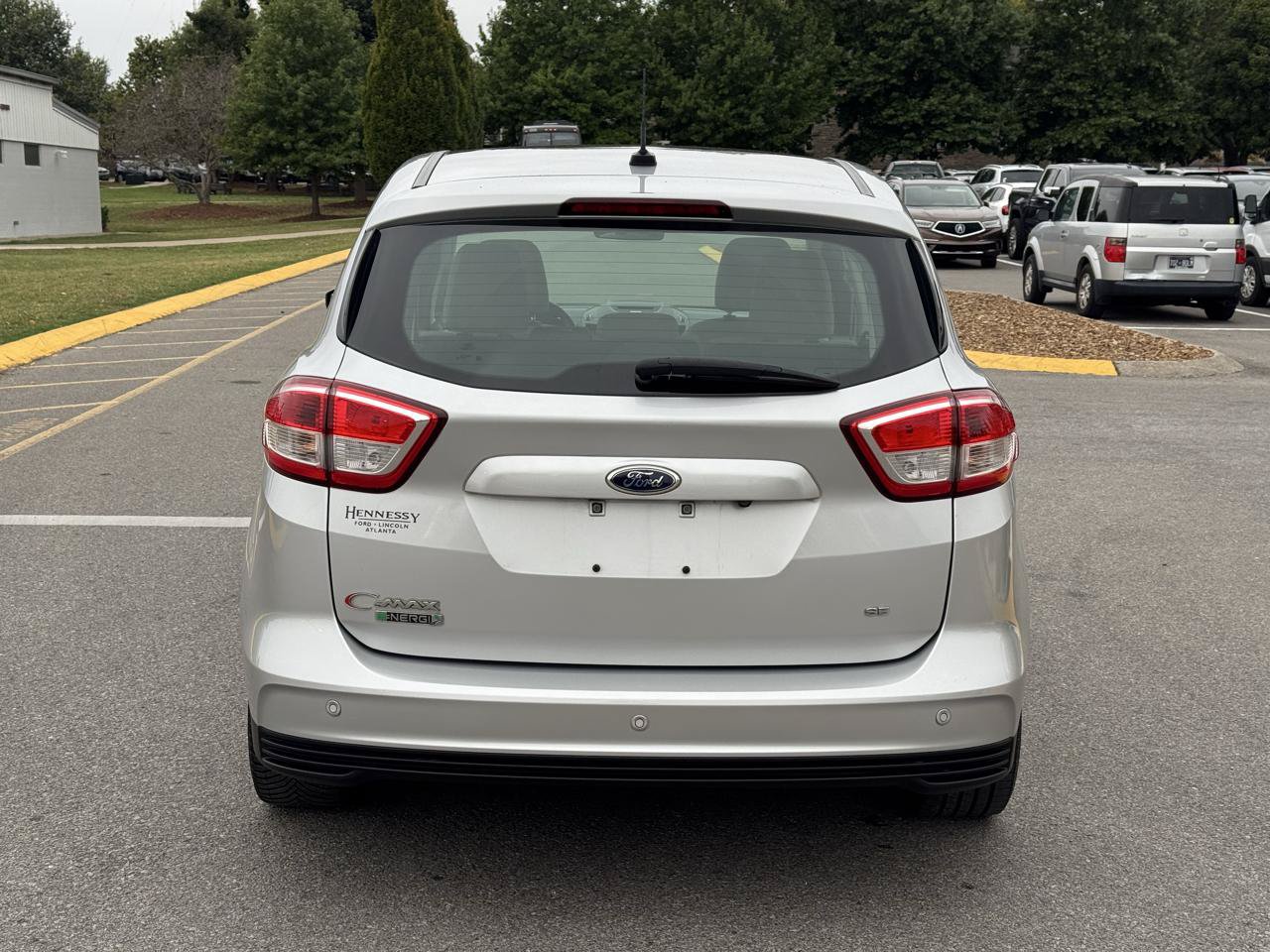 Used 2017 Ford C-MAX Energi SE w/ Equipment Group 401A FWD image 6