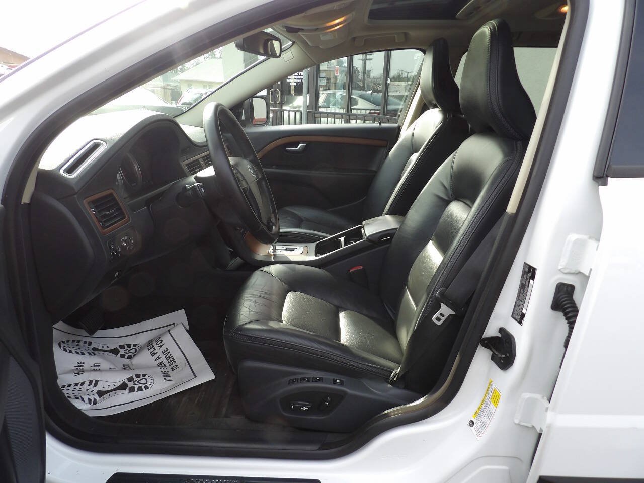 Used 2009 Volvo XC70 3.2 AWD/4WD image 8