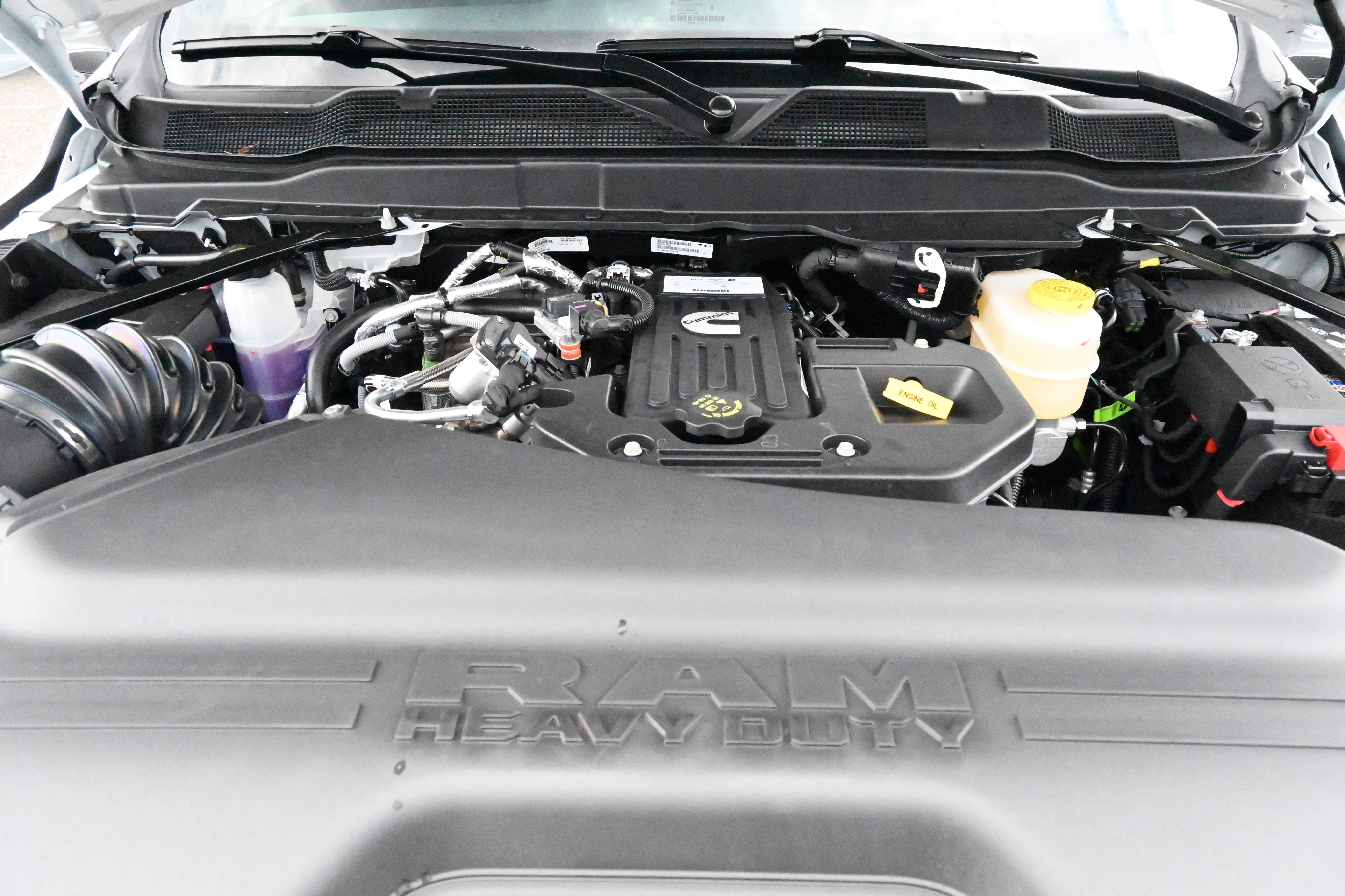 New 2026 RAM 3500 Tradesman AWD/4WD image 34
