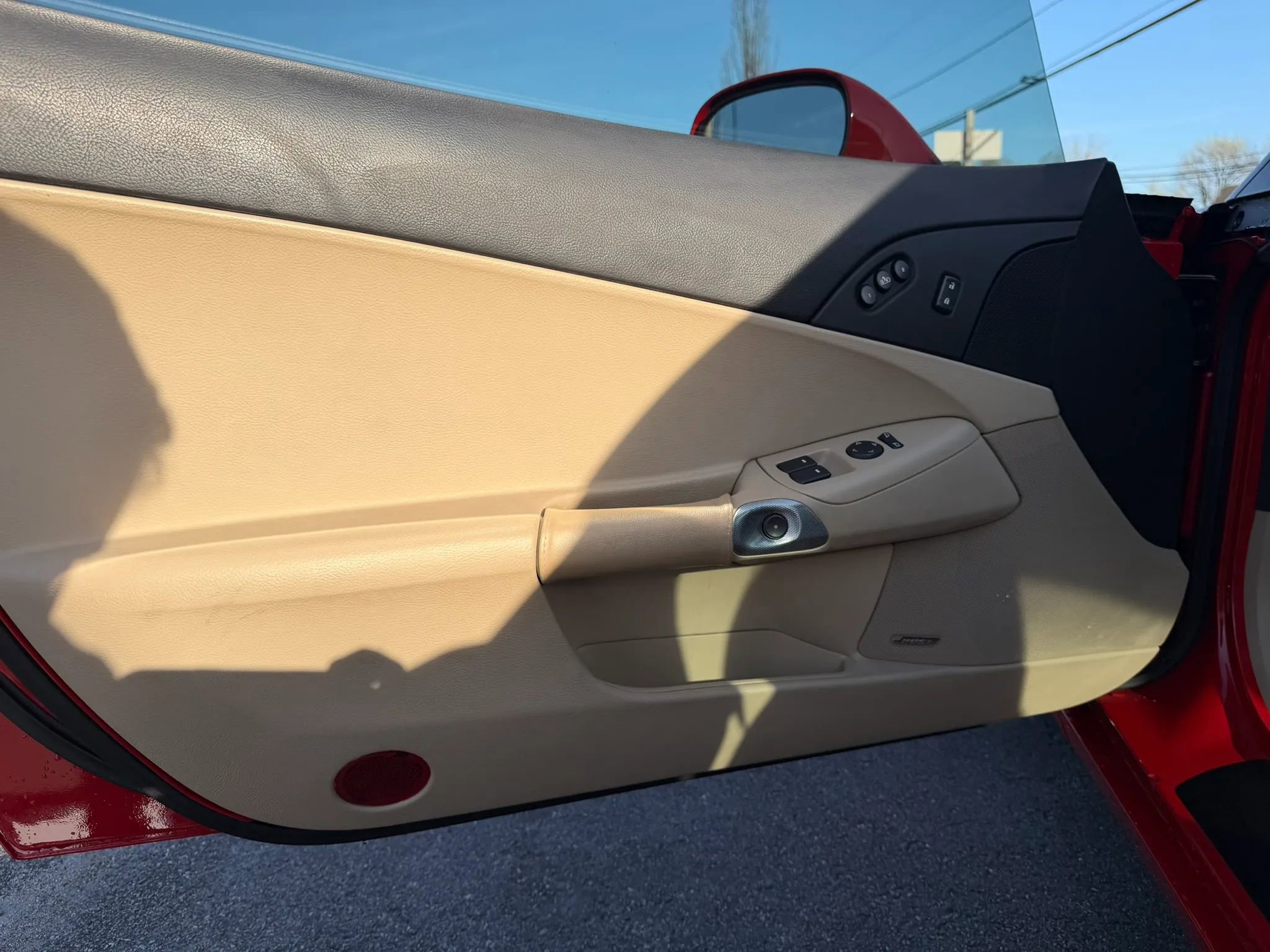 Used 2005 Chevrolet Corvette Coupe w/ Preferred Equipment Group image 13