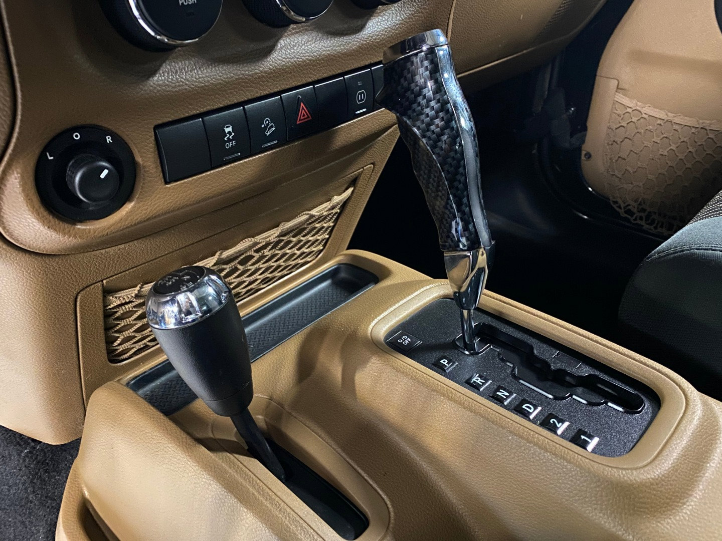 Used 2011 Jeep Wrangler Unlimited Sahara w/ Dual Top Group image 12