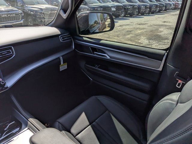 New 2026 Jeep Grand Wagoneer Limited image 19