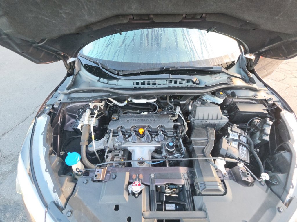 Used 2019 Honda HR-V EX-L image 11