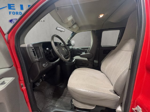 Used 2014 Chevrolet Express 1500 LT w/ LT Preferred Equipment Group AWD/4WD image 12