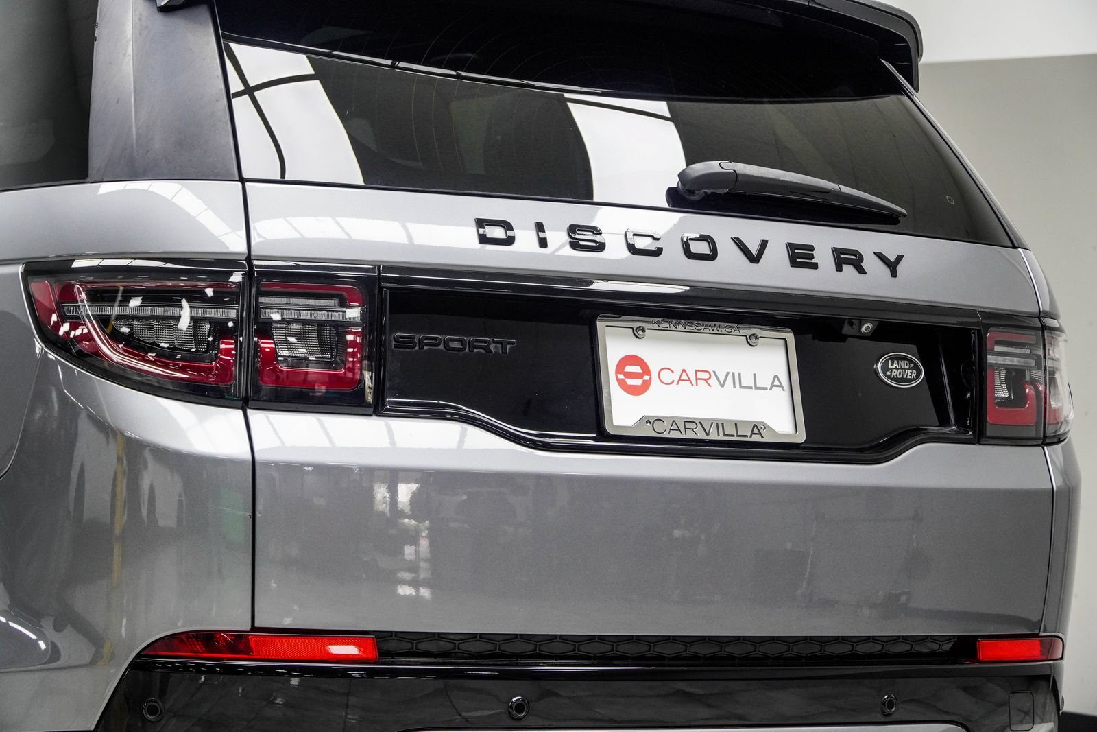 Used 2021 Land Rover Discovery Sport S R-Dynamic AWD/4WD image 13