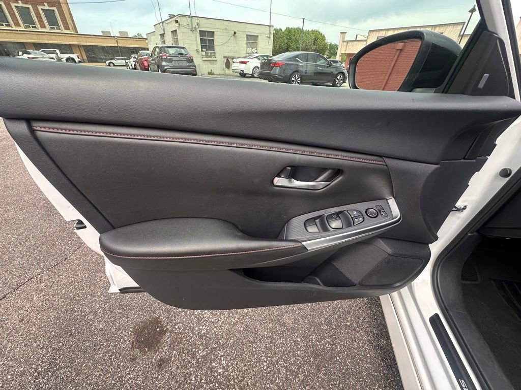 Certified 2024 Nissan Sentra SR image 14