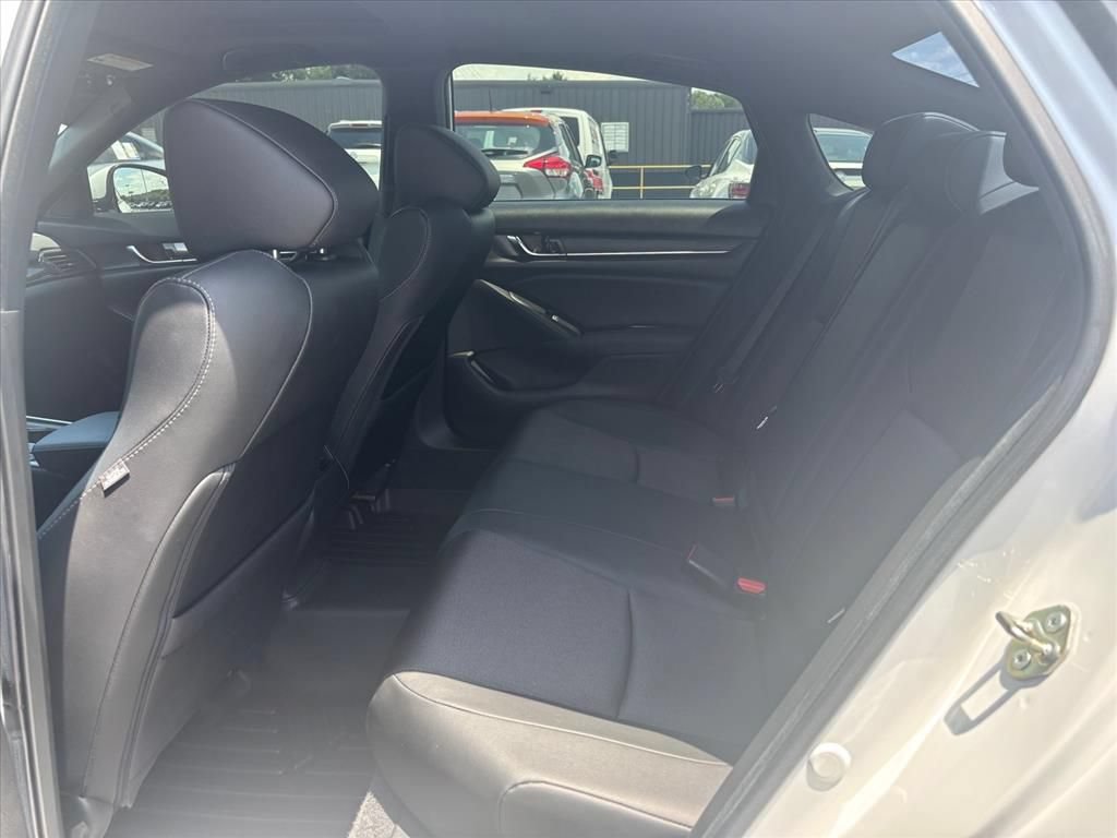 Used 2020 Honda Accord Sport image 13