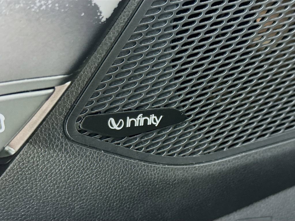 Used 2017 Hyundai Santa Fe Sport image 18