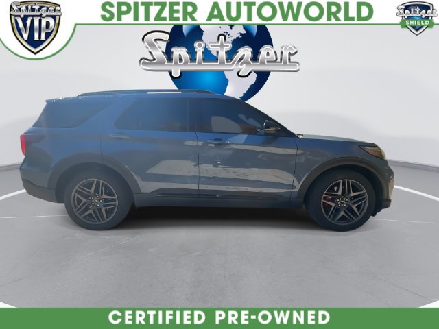 Used 2025 Ford Explorer ST AWD/4WD image 17