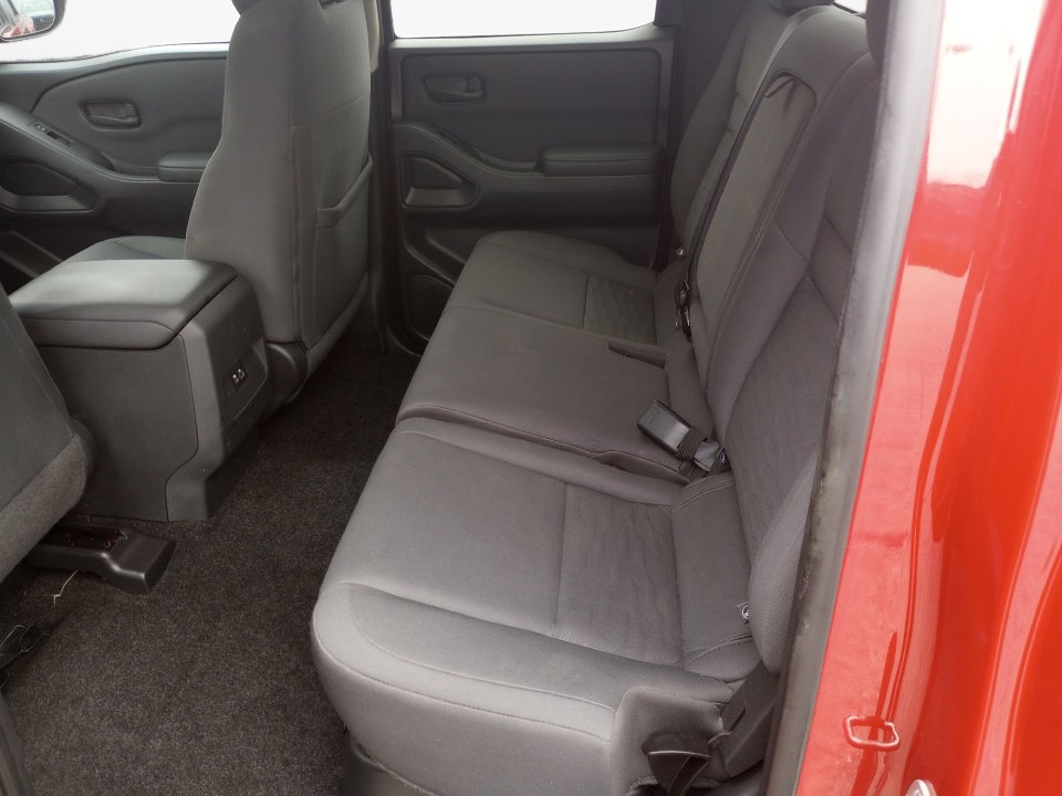 Used 2022 Nissan Frontier S w/ Technology Package image 16