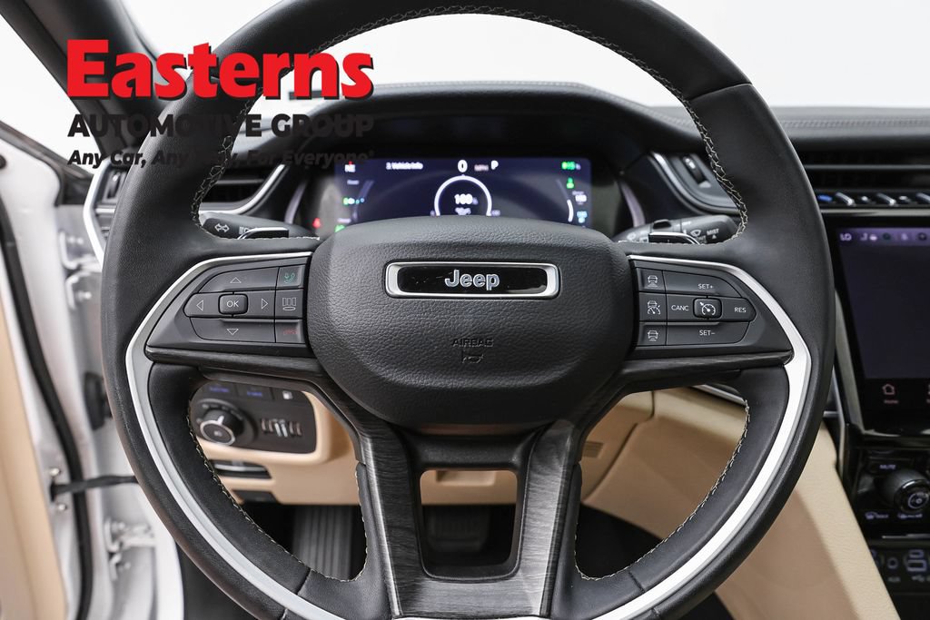Used 2024 Jeep Grand Cherokee Limited 4xe AWD/4WD image 10