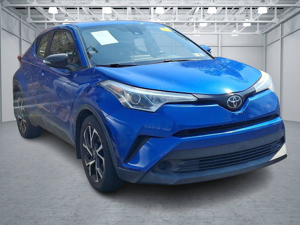 Used 2018 Toyota C-HR XLE image 3