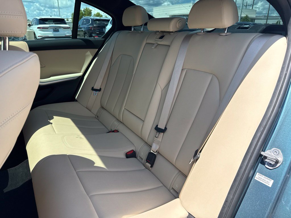 Used 2021 BMW 330i Sedan w/ Premium Package RWD image 20