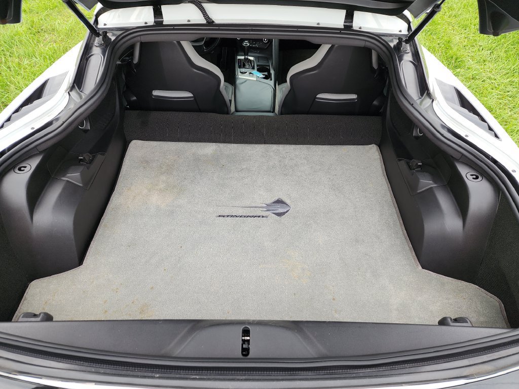Used 2015 Chevrolet Corvette Stingray Coupe RWD image 13