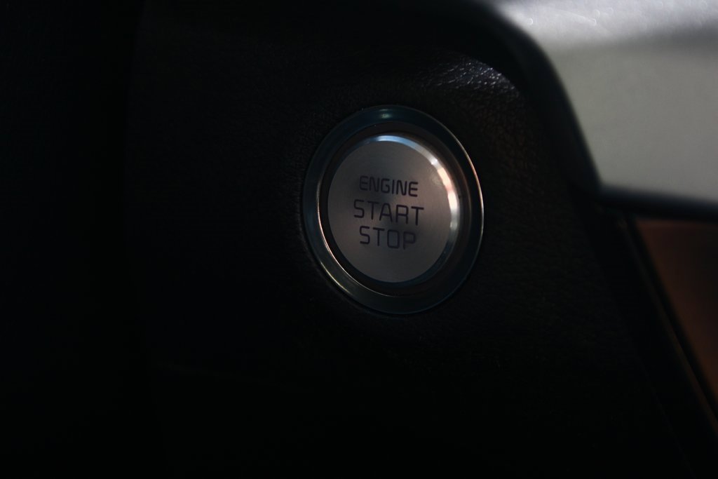 Used 2020 Kia Telluride S w/ S 8 Passenger Seating Package image 22