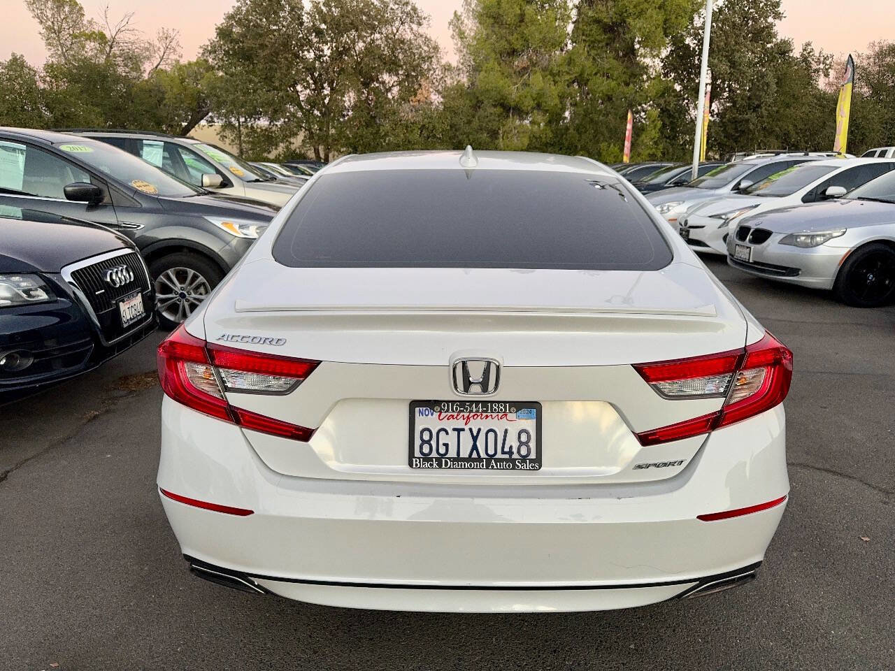 Used 2018 Honda Accord Sport image 7