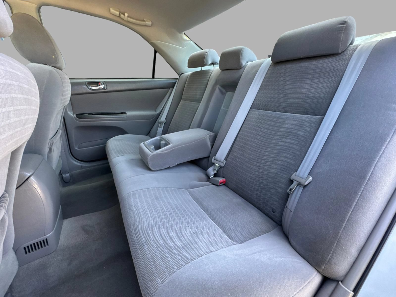 Used 2005 Toyota Camry LE FWD image 81