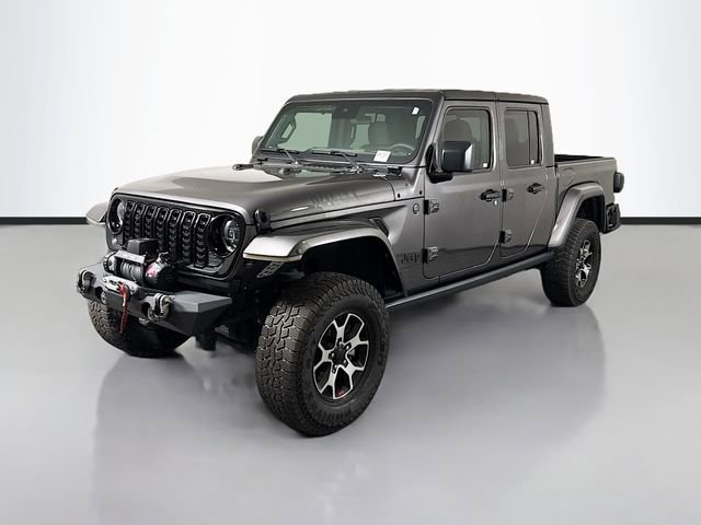 Used 2024 Jeep Gladiator Sport image 3