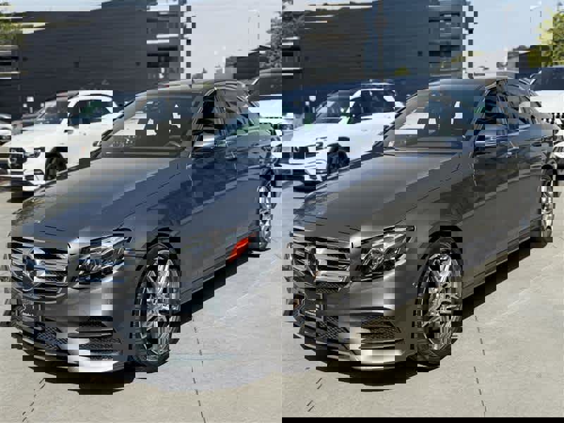 Used 2017 Mercedes-Benz E 300 image 2