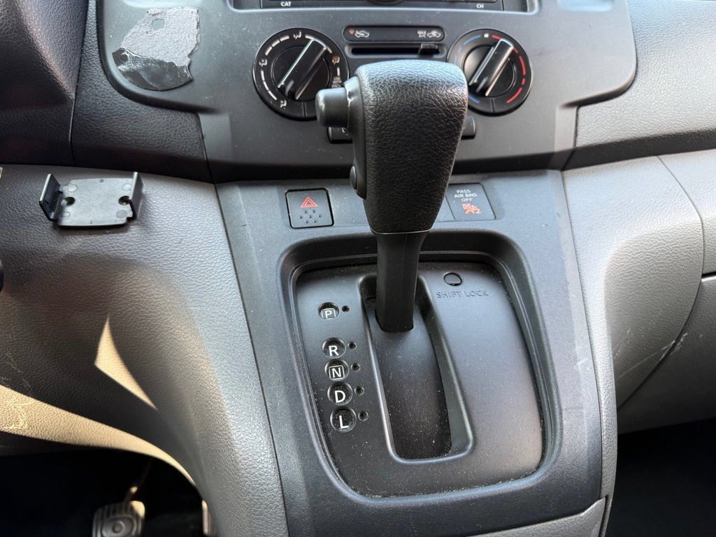Used 2016 Chevrolet City Express LT FWD image 10