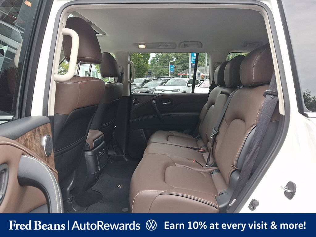 Used 2024 INFINITI QX80 Premium Select w/ Cargo Package AWD/4WD image 14