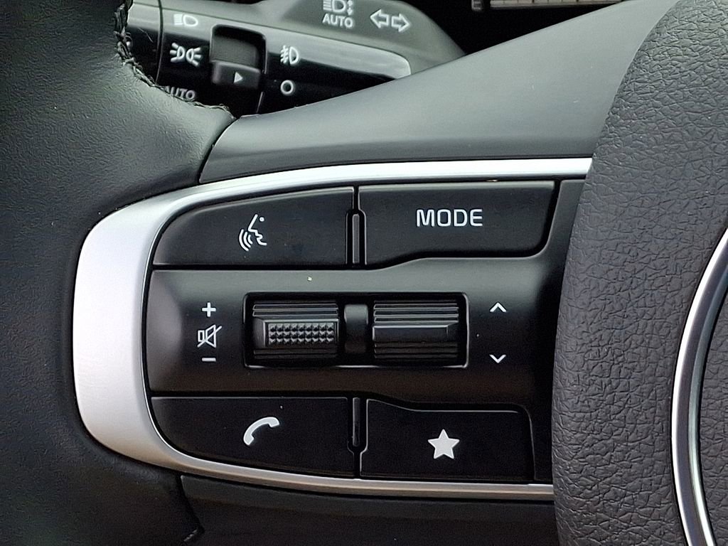 Certified 2025 Kia K5 GT-Line AWD/4WD image 21