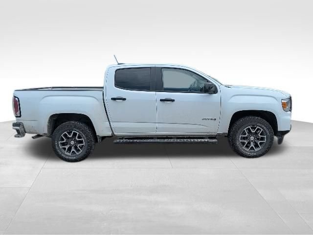 Used 2022 GMC Canyon AT4 w/ Trailering Package AWD/4WD image 2